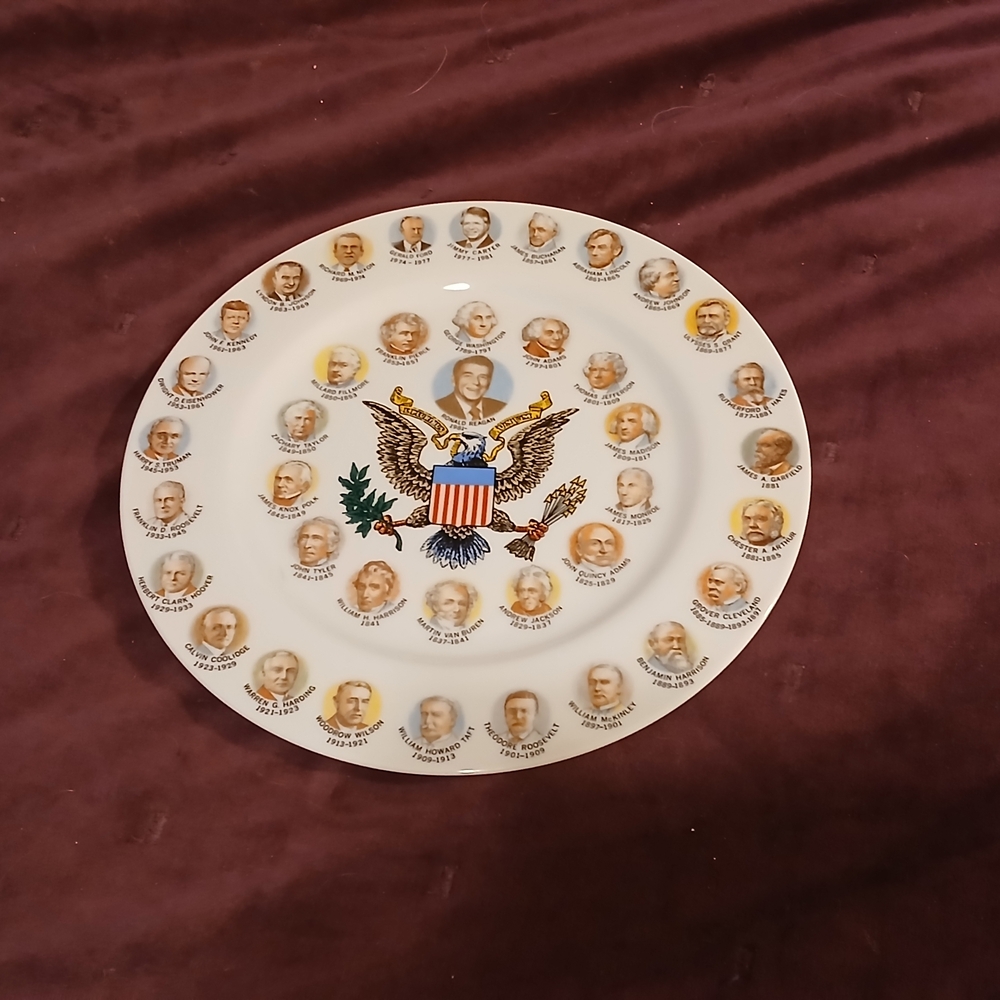 Ronald Reagan Presidential Commemorative Plate circa 1981